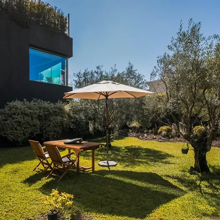 Savoy Casa Branca Iii By An Island * Funchal (Madeira)